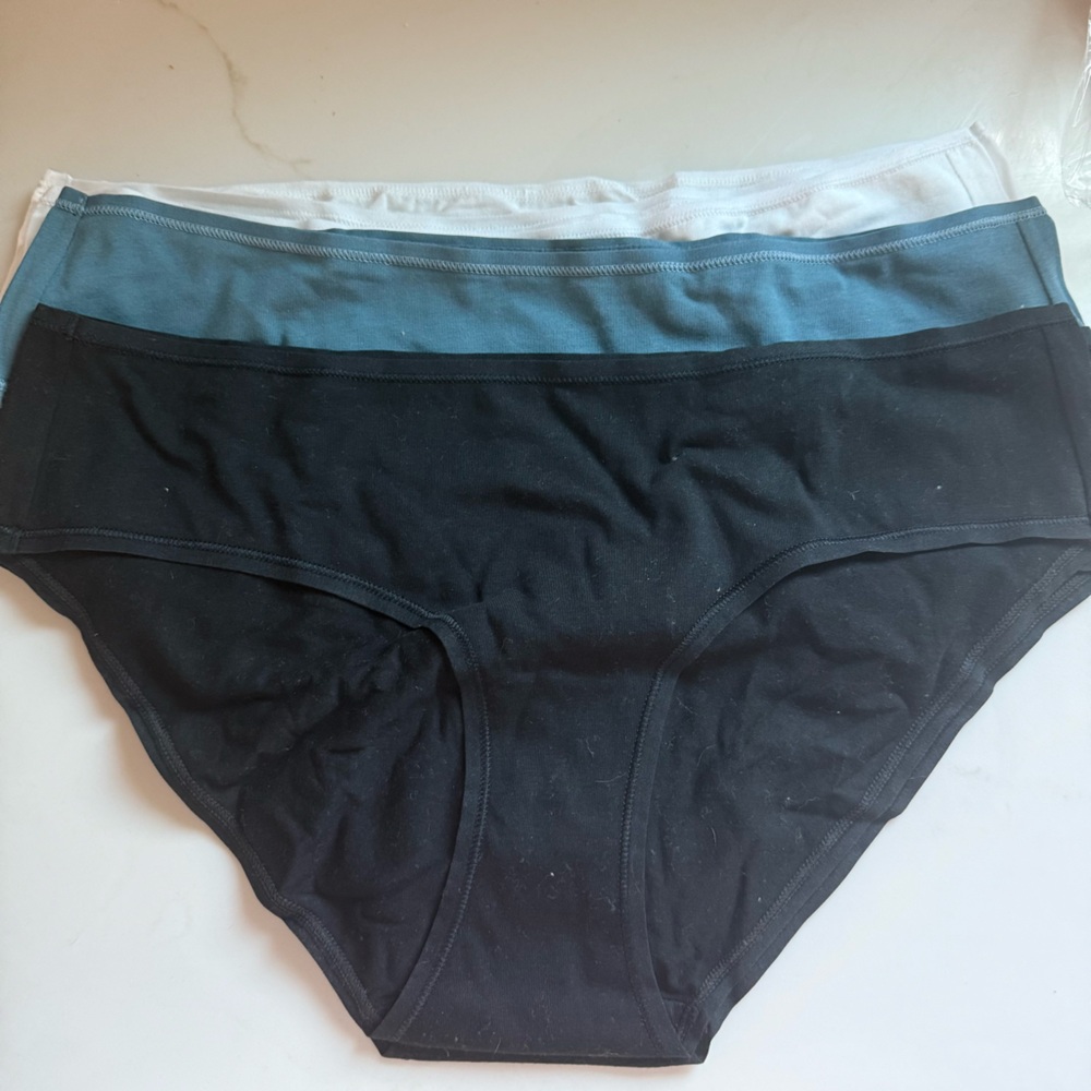Quince Organic Comfort Panties Ocean Colors Blue White Black NEW 6 Pack - Picture 2 of 2